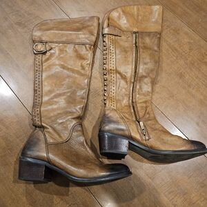 Vince Camuto boots